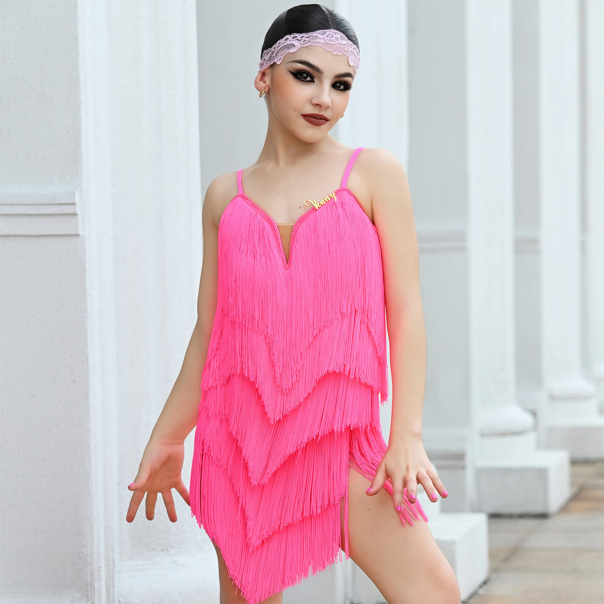 Venny Latin dance costume adult fringed dress premium suspender show dance dress practice dress girl competition dress
Venny Latin dance costume adult fringed dress premium suspender show dance dress practice dress girl competition dress