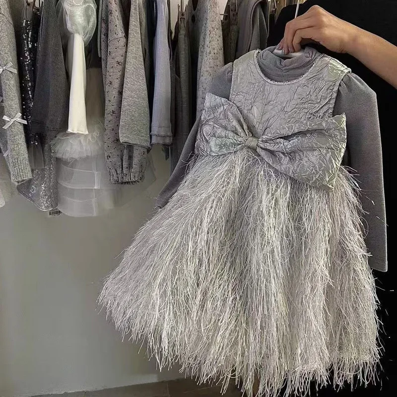 Girls Suits Children 2024 New Autumn Winter Gray Sweater and Princess Skirt Two-piece Set Clothes Korean Simple Style Fashion
Girls Suits Children 2024 New Autumn Winter Gray Sweater and Princess Skirt Two-piece Set Clothes Korean Simple Style Fashion
