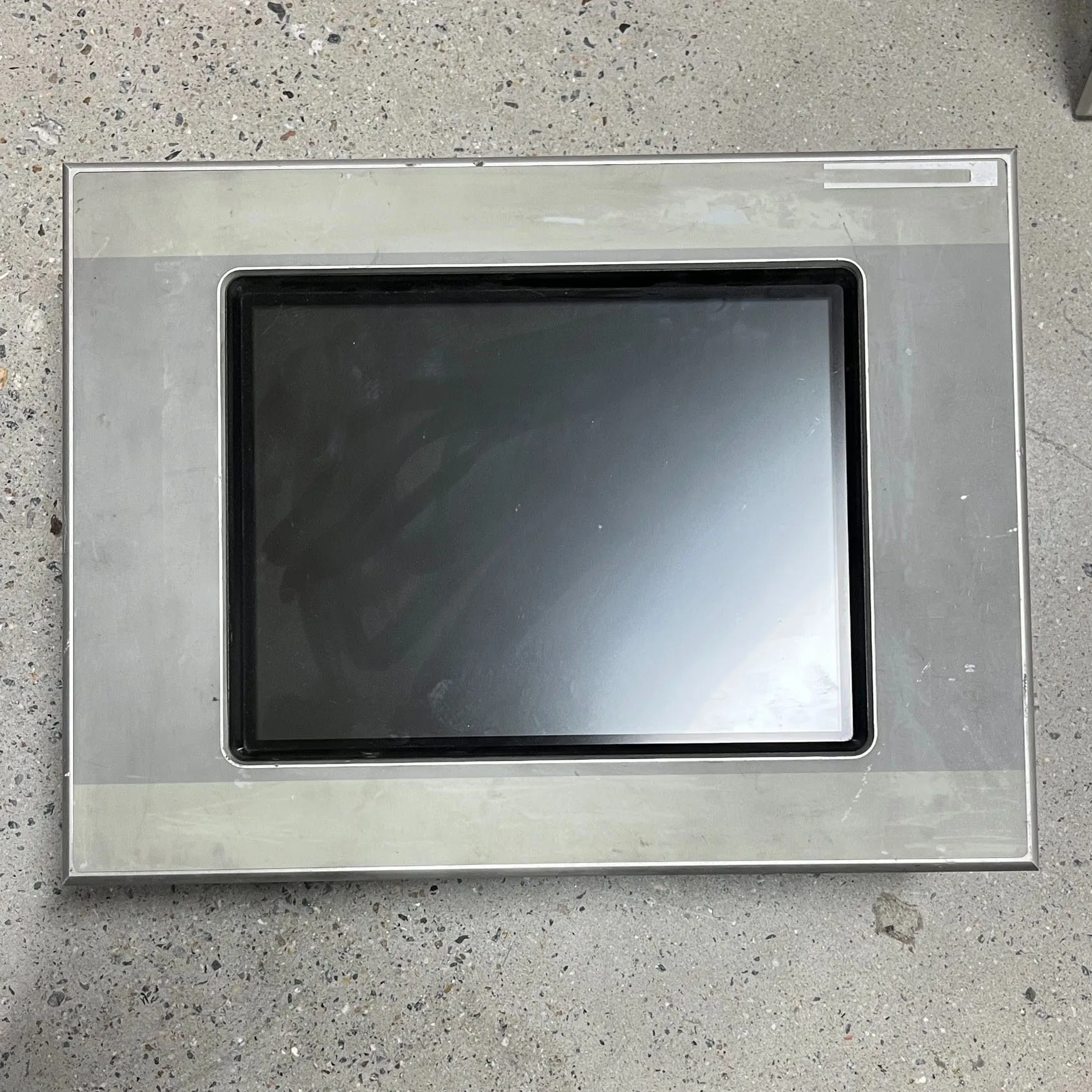 MC2-440-10TVB-1-10 Touch Panel HMI Used in good condition
MC2-440-10TVB-1-10 Touch Panel HMI Used in good condition
