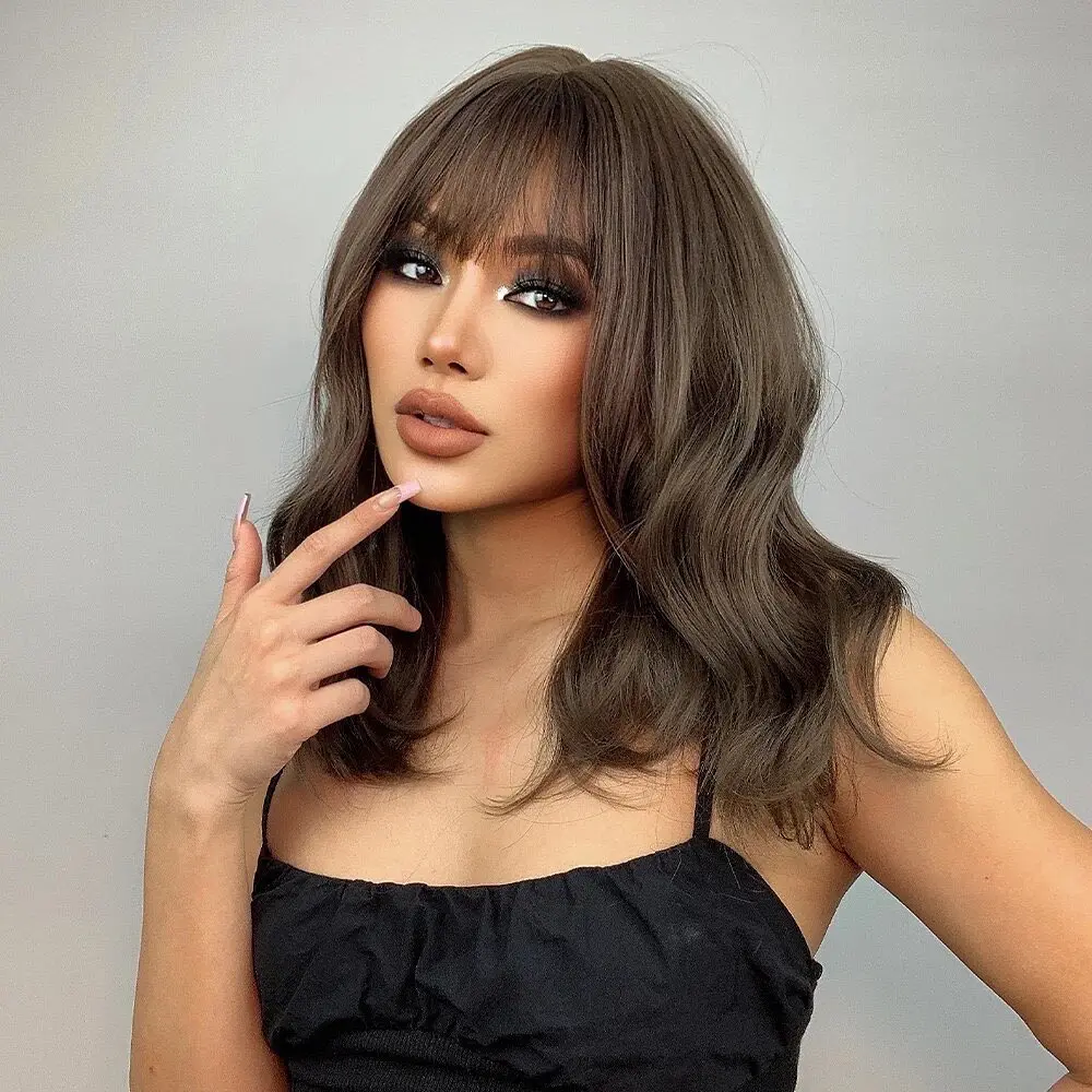 Short Natural Wavy Chestnut Brown Short Lace Wig Wear and Go Glueless Wig with Bangs Cosplay Wig For Women Daily Use
Short Natural Wavy Chestnut Brown Short Lace Wig Wear and Go Glueless Wig with Bangs Cosplay Wig For Women Daily Use