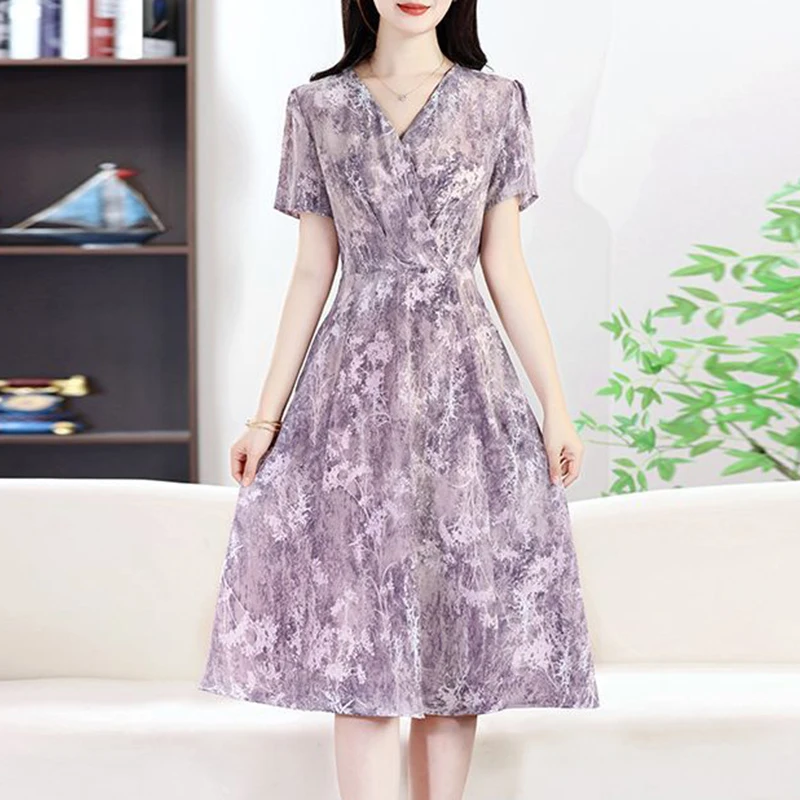 Women Floral Print V Neck Midi Dress Short Sleeve Waist A Line Casual Summer Chiffon Dress
Women Floral Print V Neck Midi Dress Short Sleeve Waist A Line Casual Summer Chiffon Dress