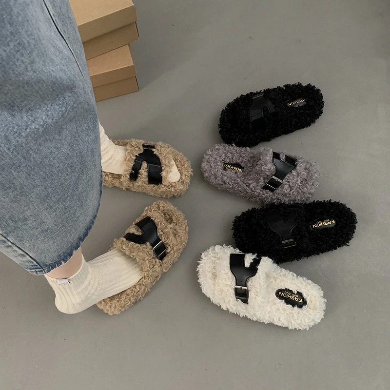 Fashion Hot Seller Furry Slippers Women's Outdoor Wear Warm Cotton Slippers Retro Trendy Home Fall Winter Slippers
Fashion Hot Seller Furry Slippers Women's Outdoor Wear Warm Cotton Slippers Retro Trendy Home Fall Winter Slippers