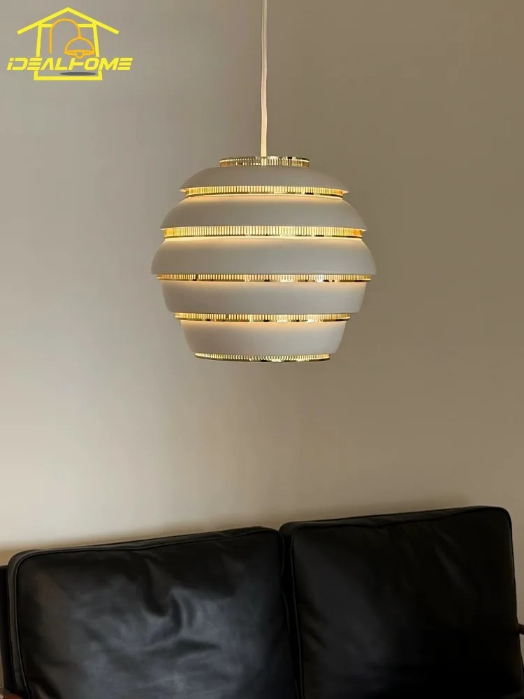 Medieval Designer Aluminum Honeycomb Pendant Lights LED Restaurant Modern Hanging Lamp Bar Kitchen Island Study Dining Room Cafe
Medieval Designer Aluminum Honeycomb Pendant Lights LED Restaurant Modern Hanging Lamp Bar Kitchen Island Study Dining Room Cafe