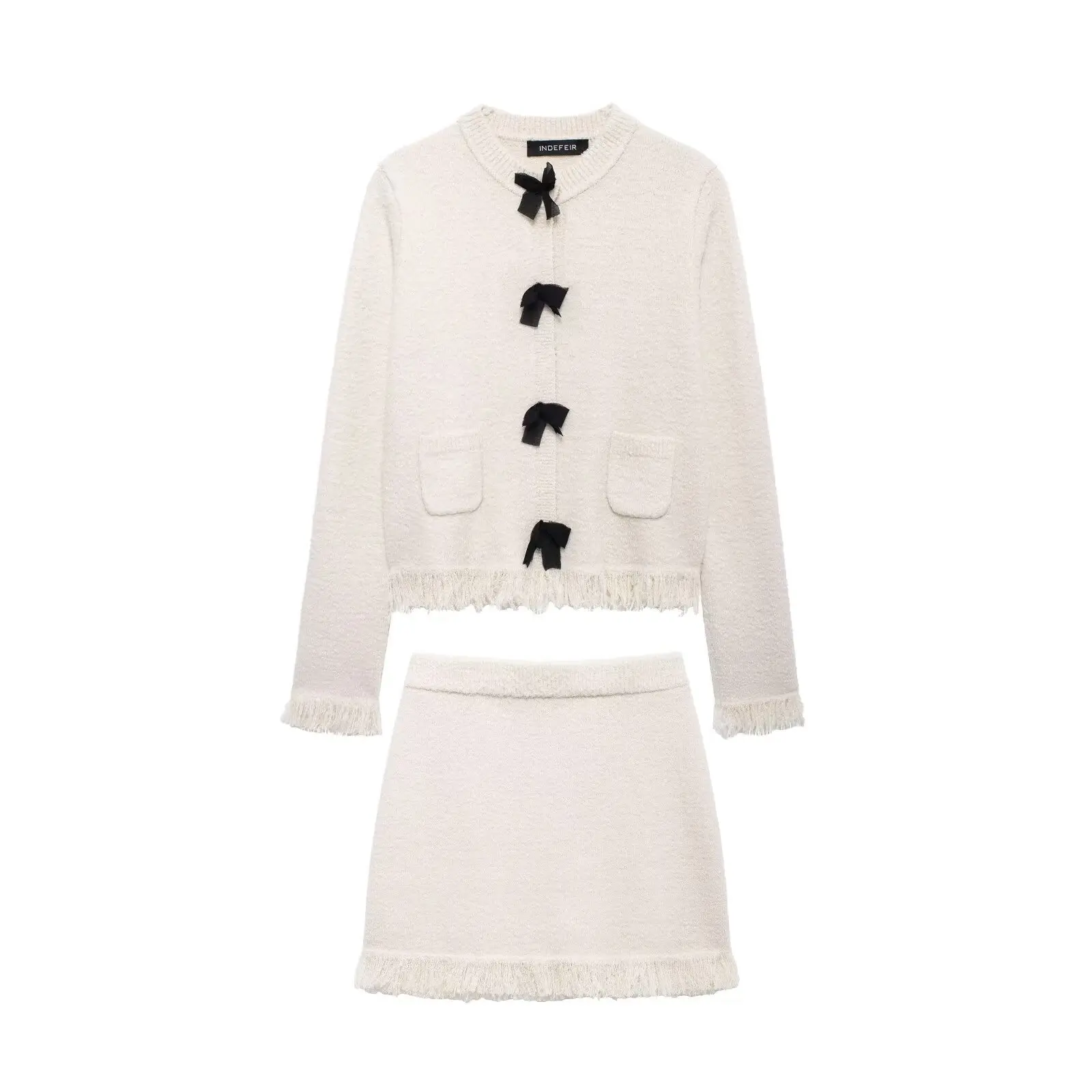 Women's New Fashion Bow Decoration Short O Neck Knitted Coat Retro Long Sleeve Pocket Women's Coat Chic Top+Skirt Women's suit
Women's New Fashion Bow Decoration Short O Neck Knitted Coat Retro Long Sleeve Pocket Women's Coat Chic Top+Skirt Women's suit