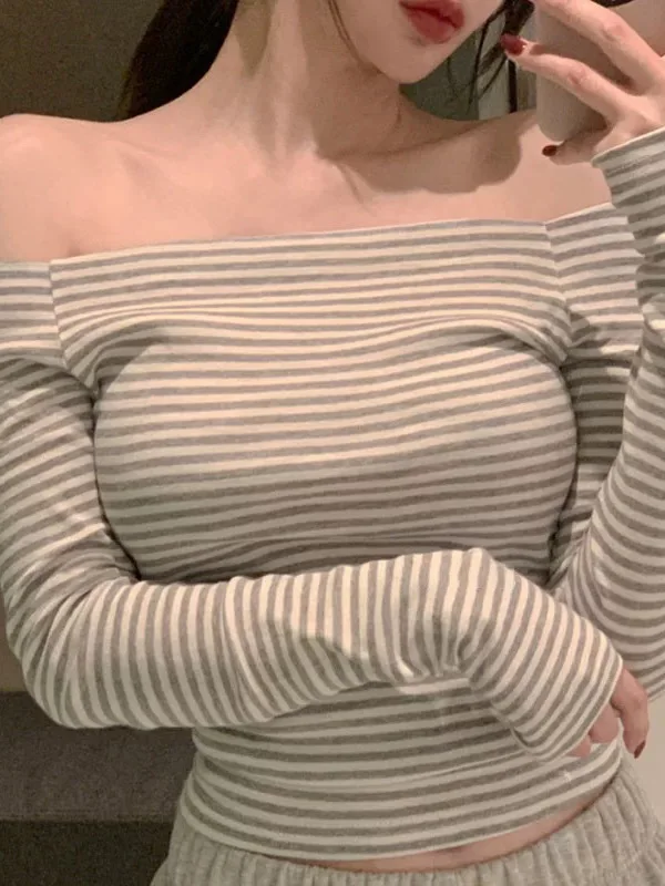 2024 Autumn Korean Version New Slash Collar Off Shoulder Long Sleeve Pullover Women Striped Cinching Waist Slim Short Top IS2B
2024 Autumn Korean Version New Slash Collar Off Shoulder Long Sleeve Pullover Women Striped Cinching Waist Slim Short Top IS2B