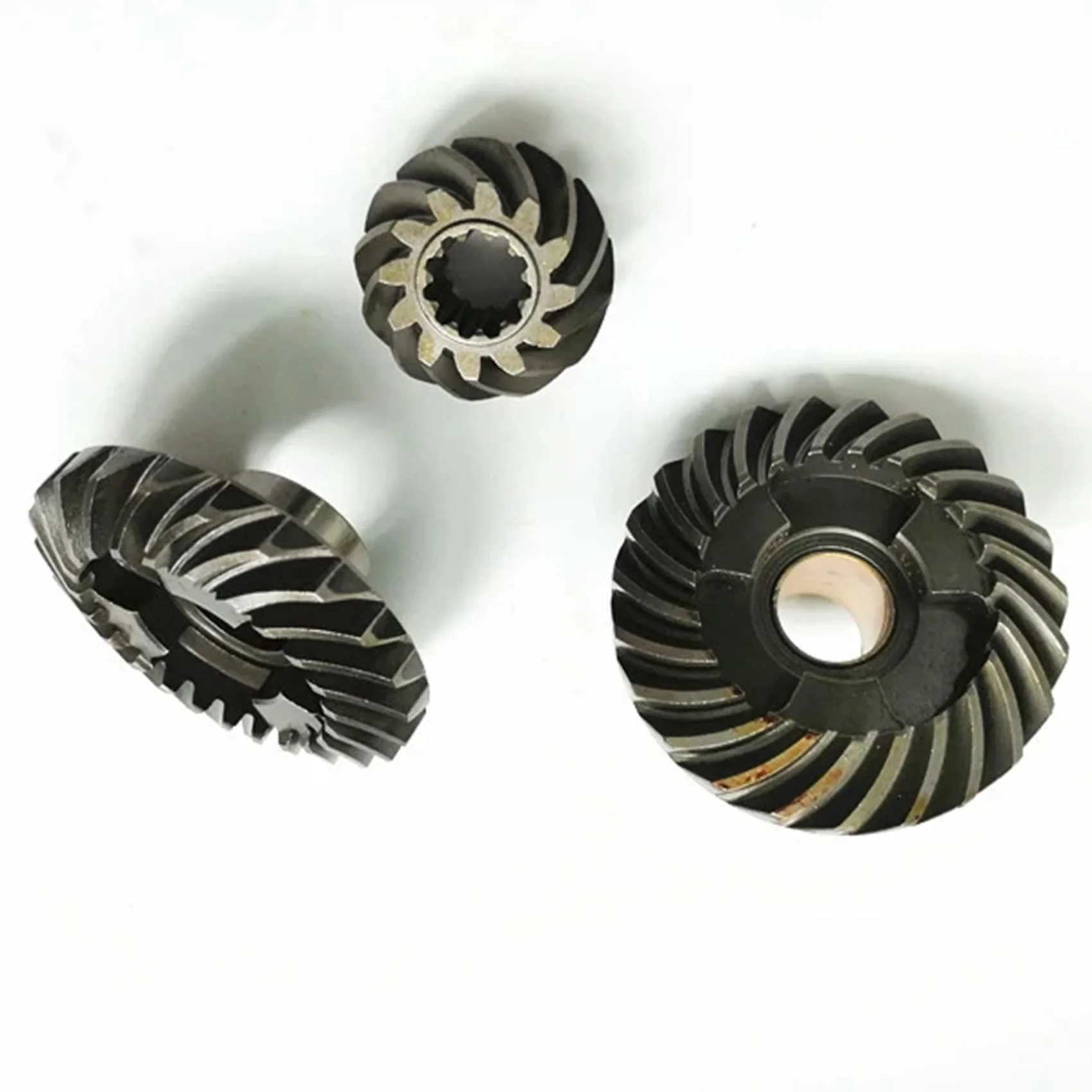 Efficientt-3PCS Outboard Engine Gear Set 57311-93901 Pinion & 57521-93902 Reverse & 57510-93902 Forward Gear For 9.9HP 15
Efficientt-3PCS Outboard Engine Gear Set 57311-93901 Pinion & 57521-93902 Reverse & 57510-93902 Forward Gear For 9.9HP 15