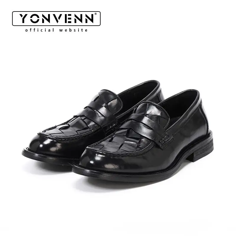 Loafers Shoes Men's New Handmade Weaving Design British Style Formal Dress Shoes Slip in Leather Shoes
Loafers Shoes Men's New Handmade Weaving Design British Style Formal Dress Shoes Slip in Leather Shoes
