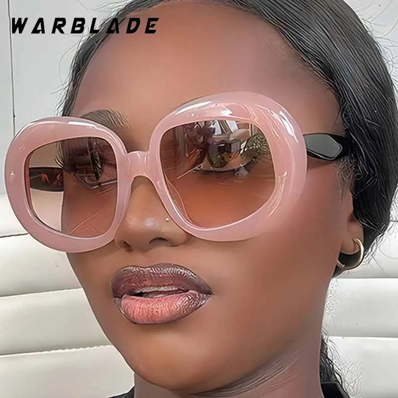 Fashion Designer Color Matching Oversized Oval Women's Sunglasses Luxury Brand Men Sunglass Summer Travel Hiking Eyewear UV400
Fashion Designer Color Matching Oversized Oval Women's Sunglasses Luxury Brand Men Sunglass Summer Travel Hiking Eyewear UV400