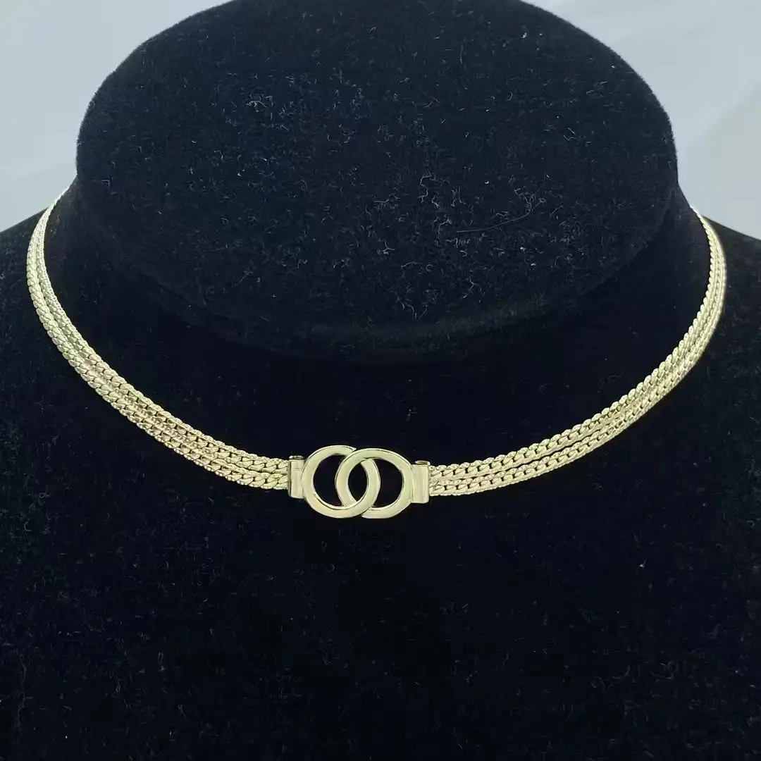 Жемчужное ожерелье с буквами, женское, европейское и американское Xiaoxiang, домашняя цепочка на шею, жемчужное ожерелье с цепочкой на ключицу
Жемчужное ожерелье с буквами, женское, европейское и американское Xiaoxiang, домашняя цепочка на шею, жемчужное ожерелье с цепочкой на ключицу