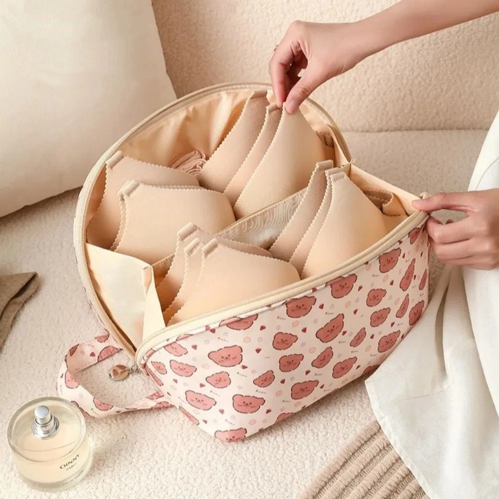 Cartoon Printing Underwear Storage Bag Large Capacity Sorting Travel Bra Organizer Handheld Semi-circle Shaped
Cartoon Printing Underwear Storage Bag Large Capacity Sorting Travel Bra Organizer Handheld Semi-circle Shaped