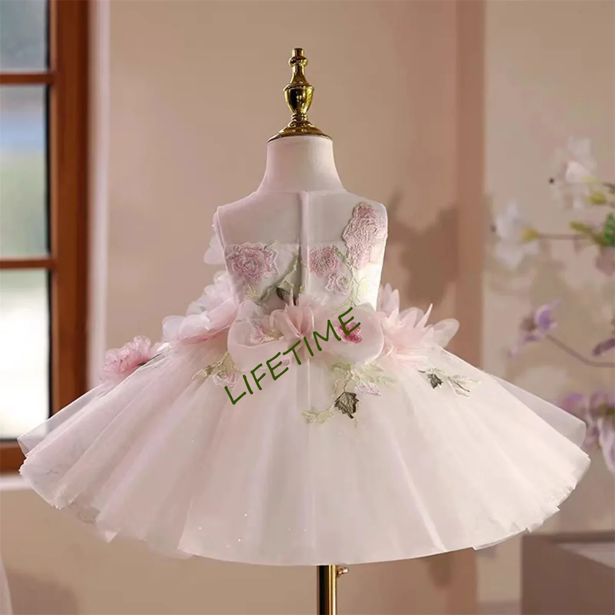 CustomizedFloral Pink Girl Dress Knee Length Sleeveless Handmade Flowers Princess Wedding Toddler Birthday Party Ball Gowns
CustomizedFloral Pink Girl Dress Knee Length Sleeveless Handmade Flowers Princess Wedding Toddler Birthday Party Ball Gowns