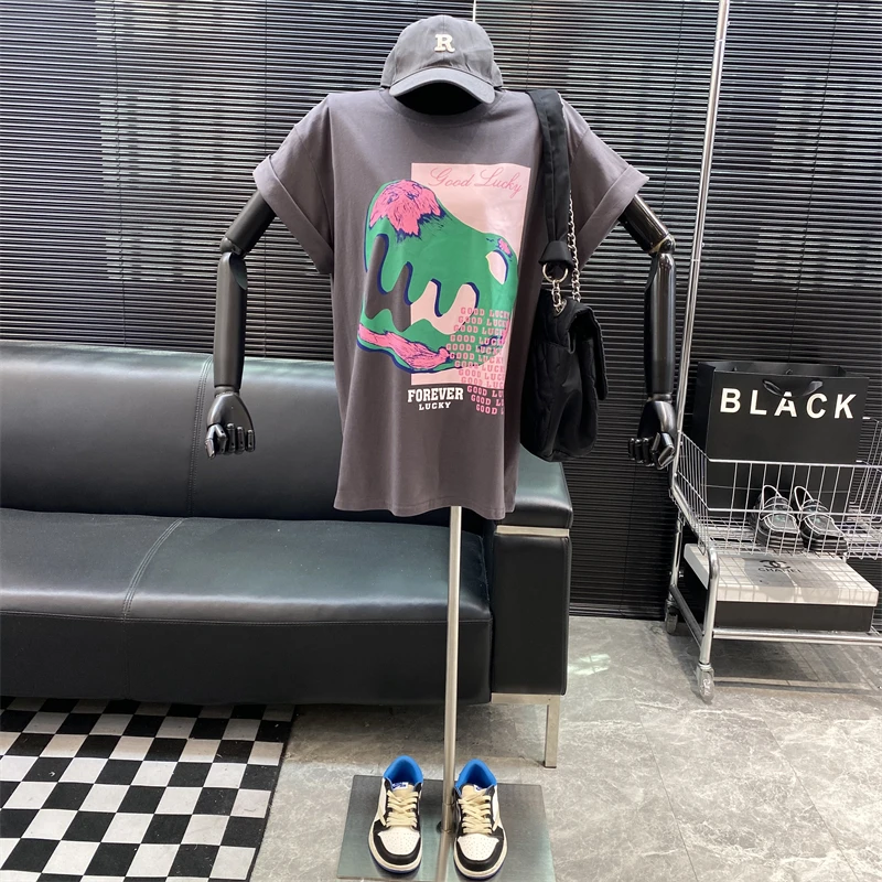 2022 New fashion Designer new style Famous brand around Cartoon letter graffiti T-shirt summer Versatile Loose top
2022 New fashion Designer new style Famous brand around Cartoon letter graffiti T-shirt summer Versatile Loose top