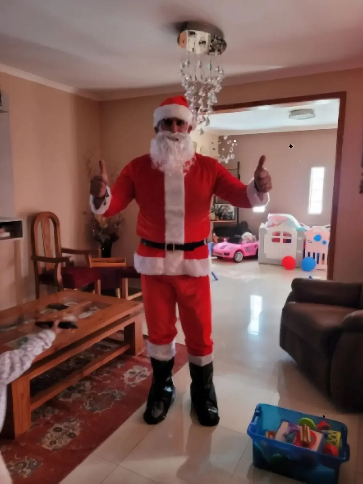 Complete Christmas Santa Claus Costume Set with Gloves Shoes Hat Top Pants Belt And Beard - All-Inclusive 7-Piece Ensemble
Complete Christmas Santa Claus Costume Set with Gloves Shoes Hat Top Pants Belt And Beard - All-Inclusive 7-Piece Ensemble