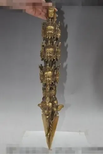 Тибетский буддизм, латунь Dorje Phurpa sakyamuni Махакала Будда beast Vajra Dagger
Тибетский буддизм, латунь Dorje Phurpa sakyamuni Махакала Будда beast Vajra Dagger