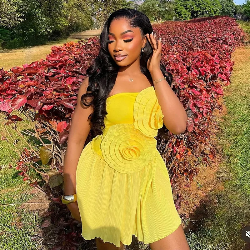 Sweet and fresh big breasts decorative tube top high waist A-shaped dress fashionable simple and versatile temperament elegant h
Sweet and fresh big breasts decorative tube top high waist A-shaped dress fashionable simple and versatile temperament elegant h