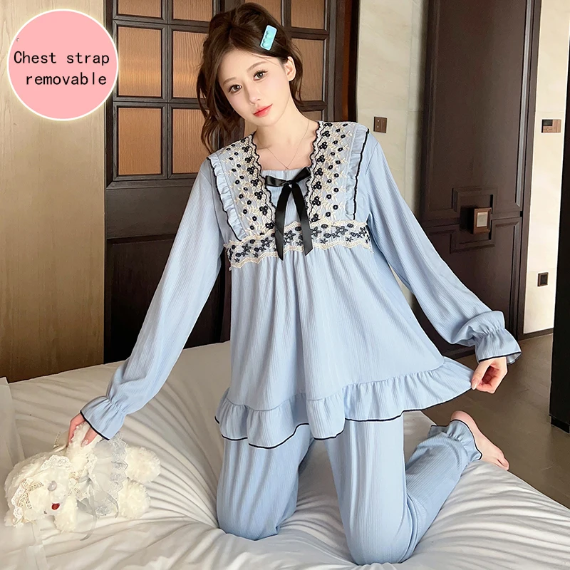 Lace edge pure cotton jacquard pajamas for women in spring and autumn 2024, sweet with chest pads, plus size 2-piece home outfit
Lace edge pure cotton jacquard pajamas for women in spring and autumn 2024, sweet with chest pads, plus size 2-piece home outfit