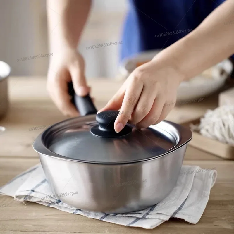 Кастрюля из нержавеющей стали 18-8, маленькая суповая кастрюля, матовый дизайн, для приготовления лапши быстрого приготовления
Кастрюля из нержавеющей стали 18-8, маленькая суповая кастрюля, матовый дизайн, для приготовления лапши быстрого приготовления