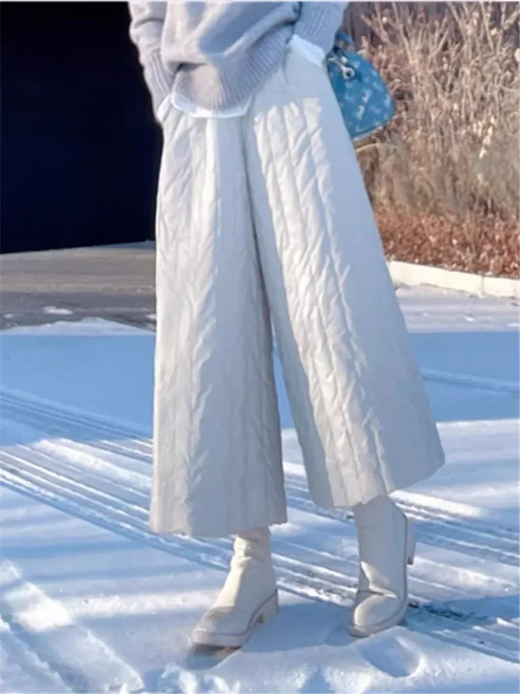 Winter Womens Cotton Padded Skirts Pants Female Clothes Lazy Wind Elastic Waist Thick Warm Ankle Lenght Wide Leg Pant Pantalones
Winter Womens Cotton Padded Skirts Pants Female Clothes Lazy Wind Elastic Waist Thick Warm Ankle Lenght Wide Leg Pant Pantalones