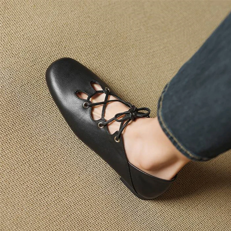 Women Work Flats Shoes Genuine Leather Comfort Low Heels Shoes Lace-Up Loafers Office Lady Daily Dress ML19
Women Work Flats Shoes Genuine Leather Comfort Low Heels Shoes Lace-Up Loafers Office Lady Daily Dress ML19