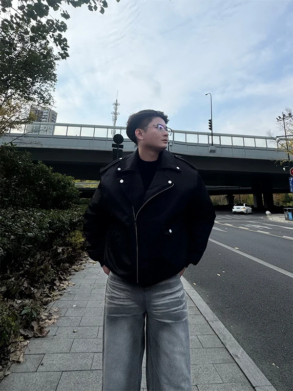 TANGZ STUDIO American Retro Zipper Cotton Jaet for Men Cool Badass Motorcycle Cotton Clothing Outerwear Trendy
TANGZ STUDIO American Retro Zipper Cotton Jaet for Men Cool Badass Motorcycle Cotton Clothing Outerwear Trendy