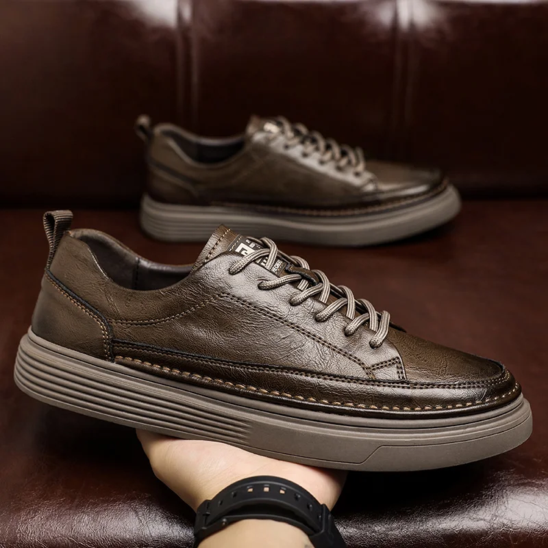 Men Leather Casual Shoes lace up Fashion Leather Flat Shoes outdoor Sneakers Low Top New zapatillas hombre men sneakers
Men Leather Casual Shoes lace up Fashion Leather Flat Shoes outdoor Sneakers Low Top New zapatillas hombre men sneakers
