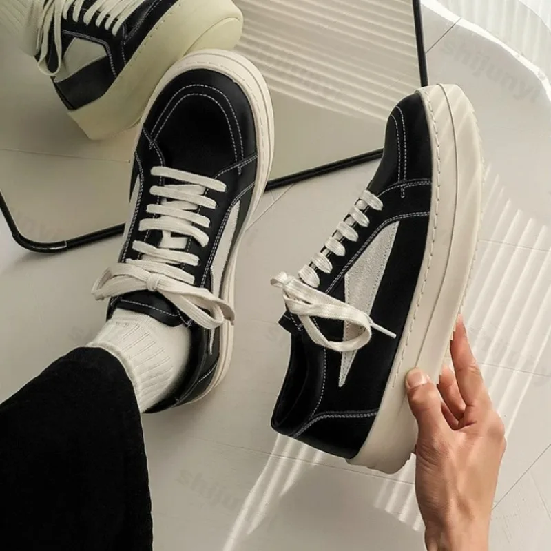 New Men Casual Sport Shoes Genuine Leather Comfortable Soft Height Increase Flats Shoes Couple Fashion Lace-up Platform Sneakers
New Men Casual Sport Shoes Genuine Leather Comfortable Soft Height Increase Flats Shoes Couple Fashion Lace-up Platform Sneakers