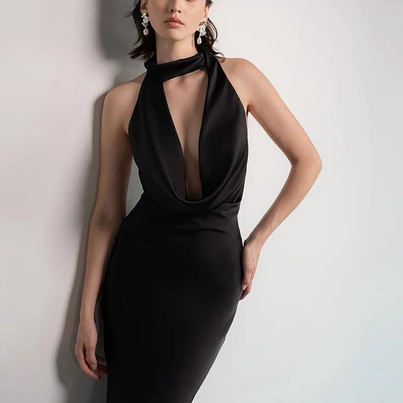Elegant and Sexy Hanging Neck with Swinging Neck and Satin Face Open Back Tie Waist Wrap Hip Wrap Dress
Elegant and Sexy Hanging Neck with Swinging Neck and Satin Face Open Back Tie Waist Wrap Hip Wrap Dress