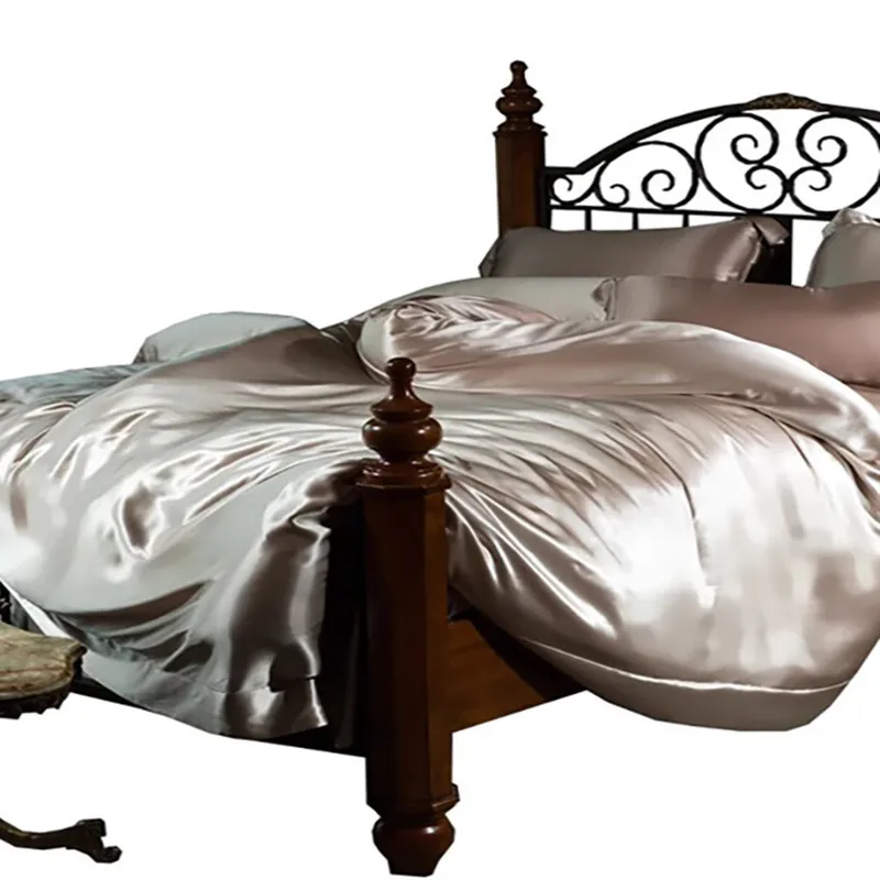Home textile four piece set, silk silkworm ice silk sheets, washed silk, quilt cover, mattress, silky smooth
Home textile four piece set, silk silkworm ice silk sheets, washed silk, quilt cover, mattress, silky smooth