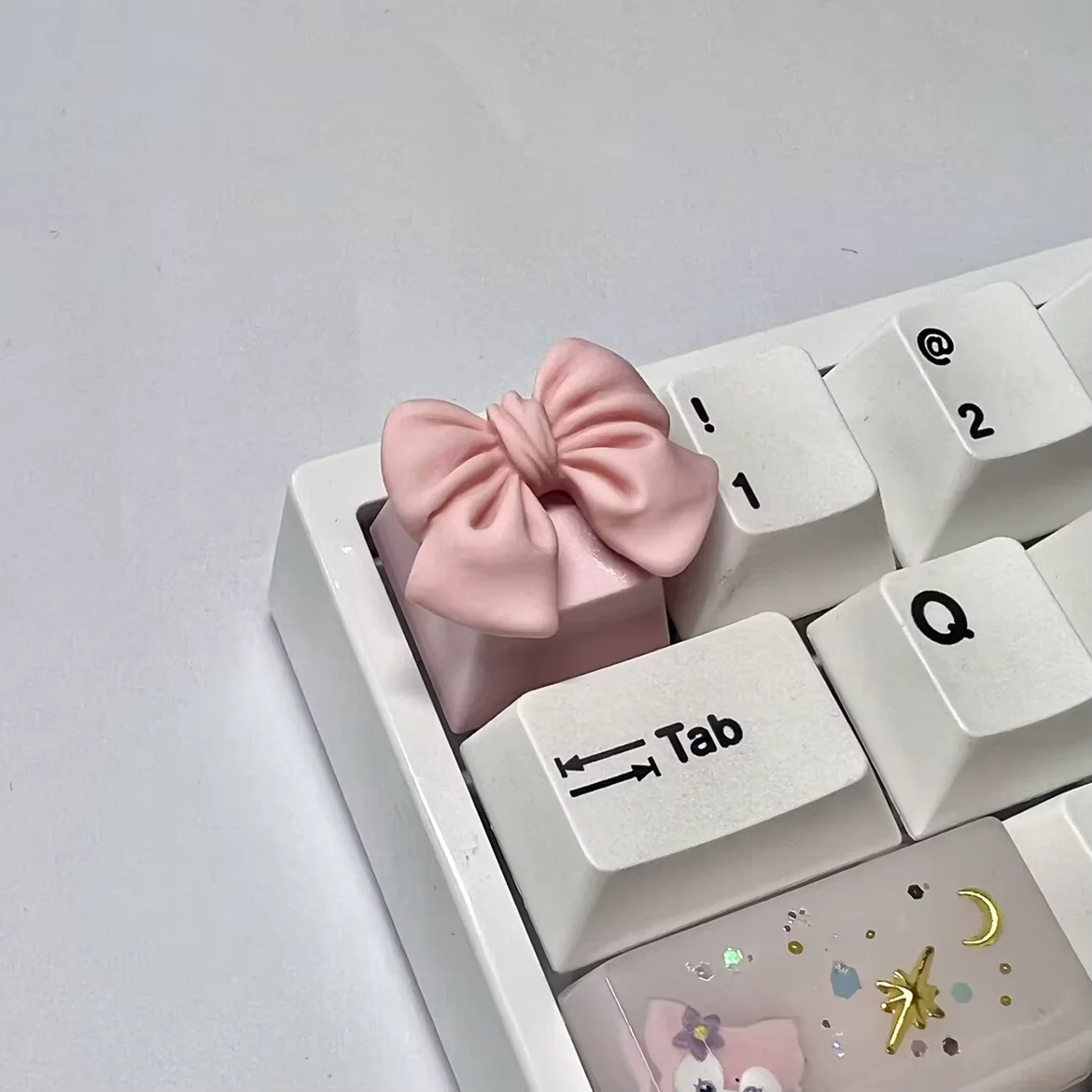 DIY PBT Sublimation Bow Cute Cherry Cross axis Mechanical Keyboard OEM Personalized Keycap Pink Keycap
DIY PBT Sublimation Bow Cute Cherry Cross axis Mechanical Keyboard OEM Personalized Keycap Pink Keycap