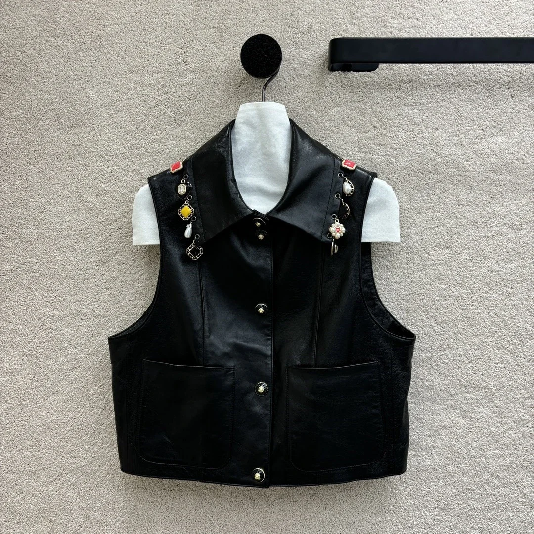 Genuine Leather Women Summer Autumn Black Sheepskin Turn-down Collar Sleeveless Vest Coat Trendy Sweet Cool Slim Female Clothes
Genuine Leather Women Summer Autumn Black Sheepskin Turn-down Collar Sleeveless Vest Coat Trendy Sweet Cool Slim Female Clothes