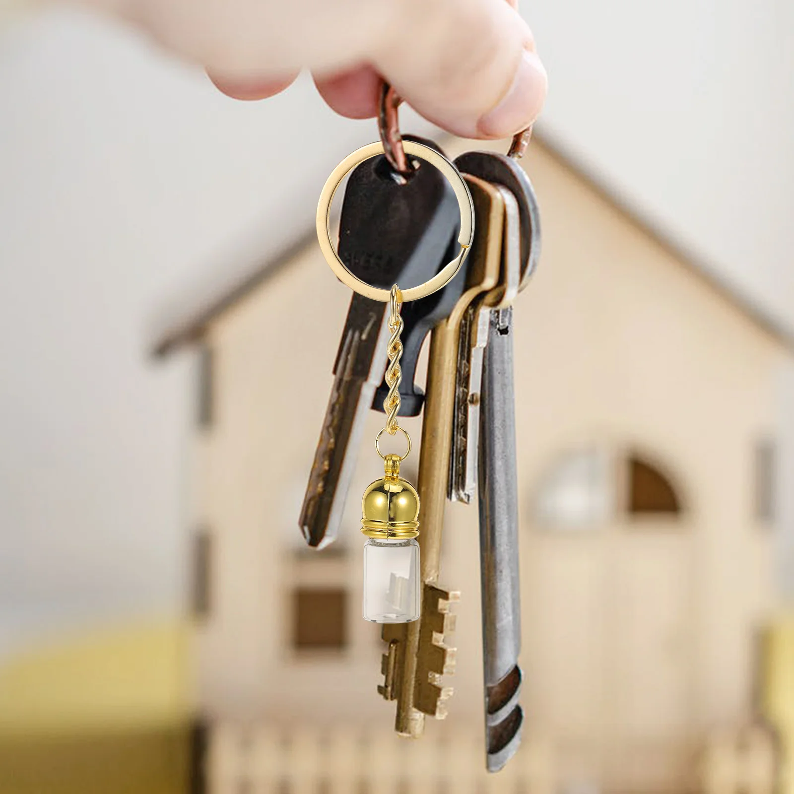 6Pcs Transparent Mini Glass Bottles Essential Oil Vials Keychain Small Perfume Travel Bottle Pendant Mini Glass Bottles
6Pcs Transparent Mini Glass Bottles Essential Oil Vials Keychain Small Perfume Travel Bottle Pendant Mini Glass Bottles