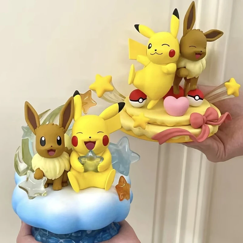 Официальная лицензированная коллекционная фигурка Funism Pokemon Pikachu Eevee в праздничном стиле, среднего размера, для декора рабочего стола, игрушка
Официальная лицензированная коллекционная фигурка Funism Pokemon Pikachu Eevee в праздничном стиле, среднего размера, для декора рабочего стола, игрушка