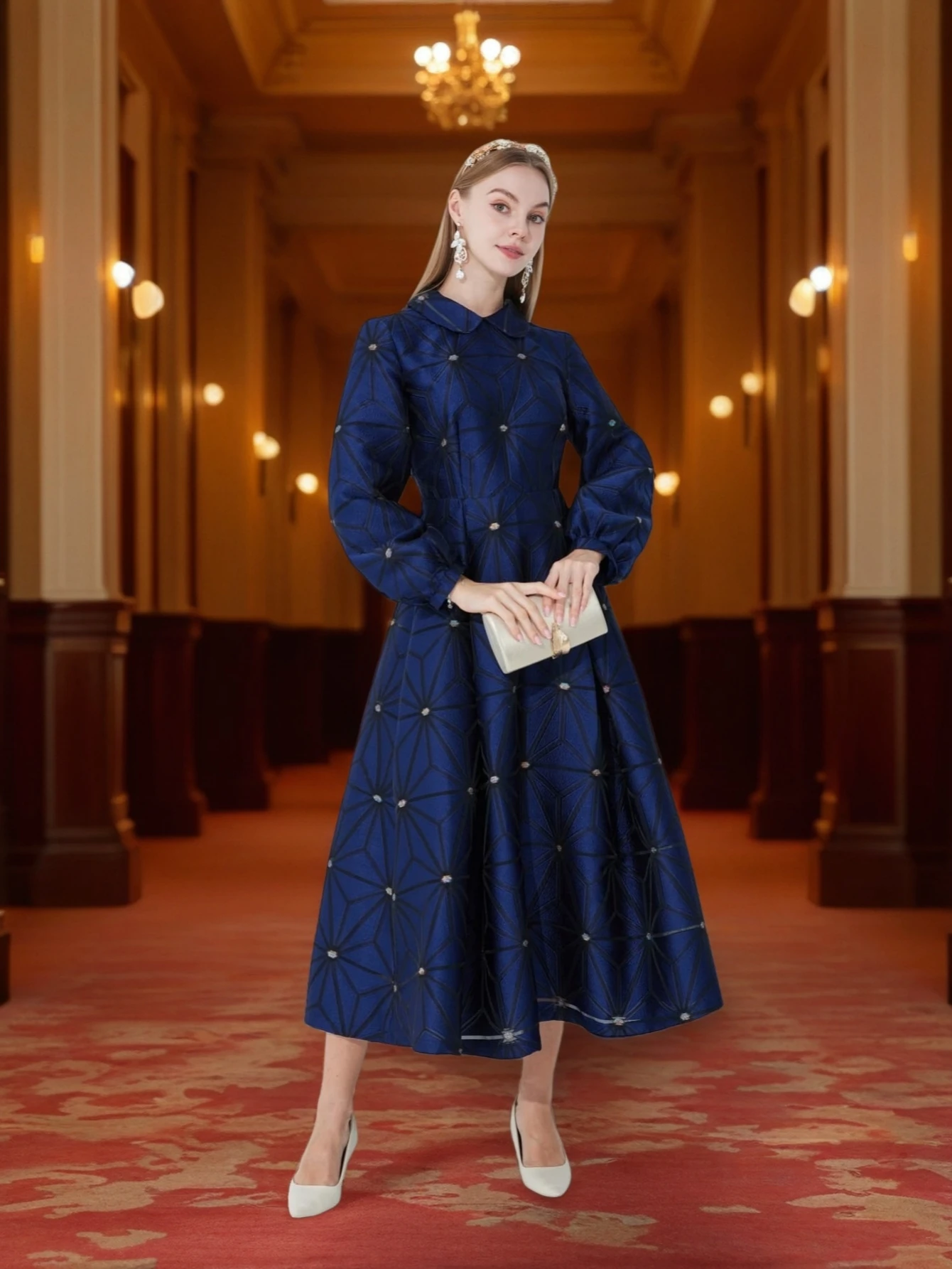Luxury High-End Dress - Navy Blue Jacquard Print Hip-Concealing Slimming Audrey Hepburn-Inspired A-Line Skirt Banquet Gown
Luxury High-End Dress - Navy Blue Jacquard Print Hip-Concealing Slimming Audrey Hepburn-Inspired A-Line Skirt Banquet Gown