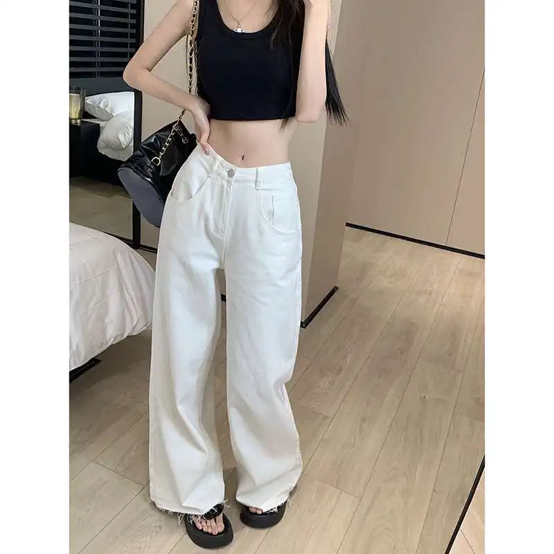 Белые женские летние джинсы с новым дизайном, топы-жилетки для женщин, другие модели из 100% материала, весенняя коллекция
Белые женские летние джинсы с новым дизайном, топы-жилетки для женщин, другие модели из 100% материала, весенняя коллекция