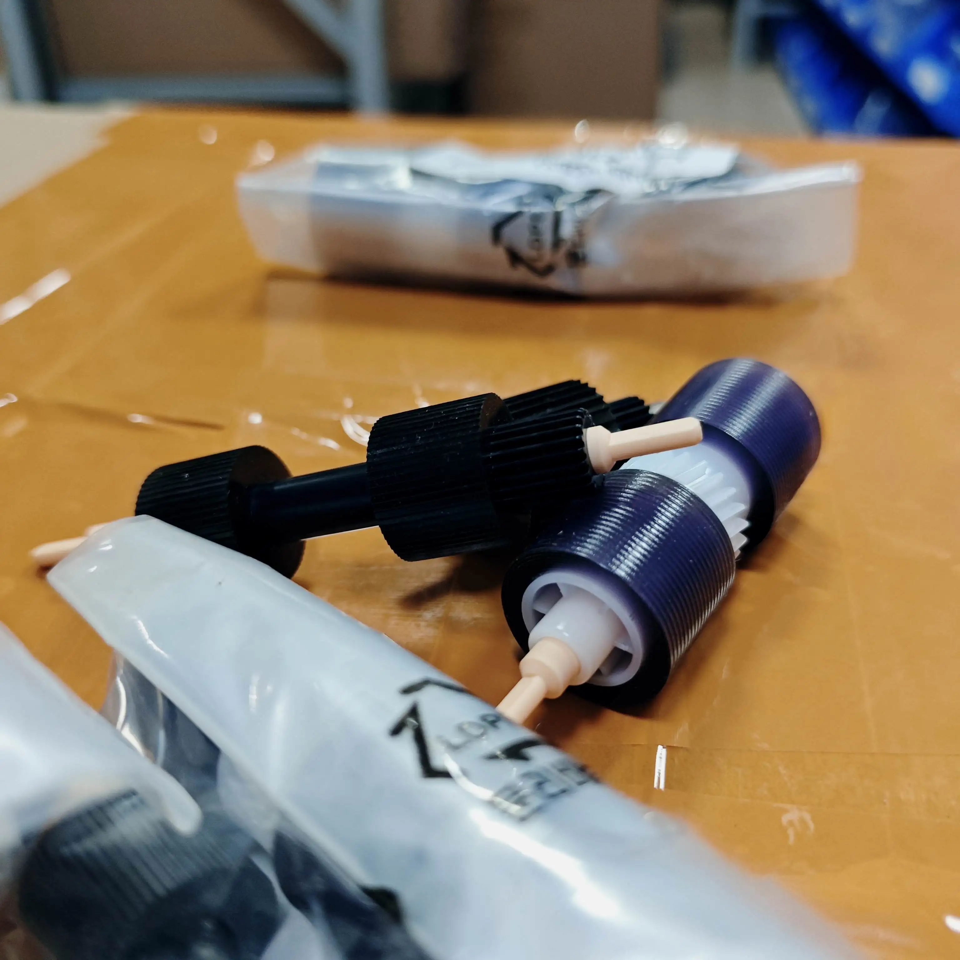 1 комплект премиум-класса 604K23660, ролик захвата лотка для бумаги для Xerox DC 4110 1100 900 4595 4590 4112 4127 D95 D125
1 комплект премиум-класса 604K23660, ролик захвата лотка для бумаги для Xerox DC 4110 1100 900 4595 4590 4112 4127 D95 D125