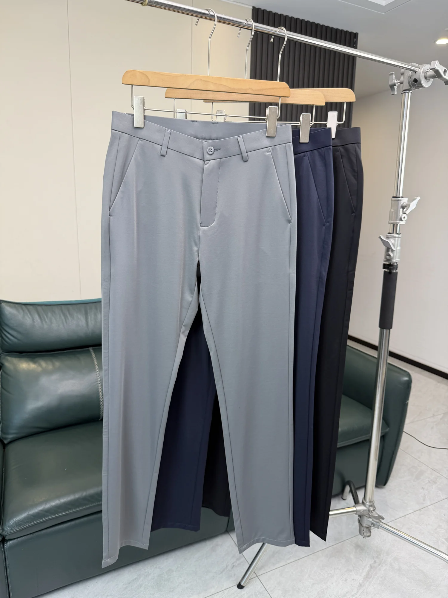 Business Casual Straight Leg Pants Men's Spring Summer Breathable Comfortable Commuting Multi-functional Trendy Leisure Trousers
Business Casual Straight Leg Pants Men's Spring Summer Breathable Comfortable Commuting Multi-functional Trendy Leisure Trousers