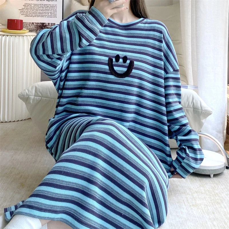 Oversized Waffle Sleepwear Long Sleeve Striped Nightgown For Women Pajama Sleep Night Dress Sexy Cotton Bathrobe Female Spring
Oversized Waffle Sleepwear Long Sleeve Striped Nightgown For Women Pajama Sleep Night Dress Sexy Cotton Bathrobe Female Spring