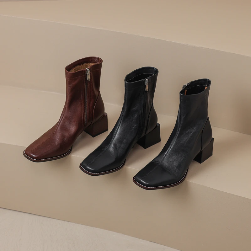 Women Ankle Boots Shoes Genuine Leather Elegant Fashion Thick Heels 5cm Chelsea Boots Elegant Shoes Black Brown Fashion Y97
Women Ankle Boots Shoes Genuine Leather Elegant Fashion Thick Heels 5cm Chelsea Boots Elegant Shoes Black Brown Fashion Y97