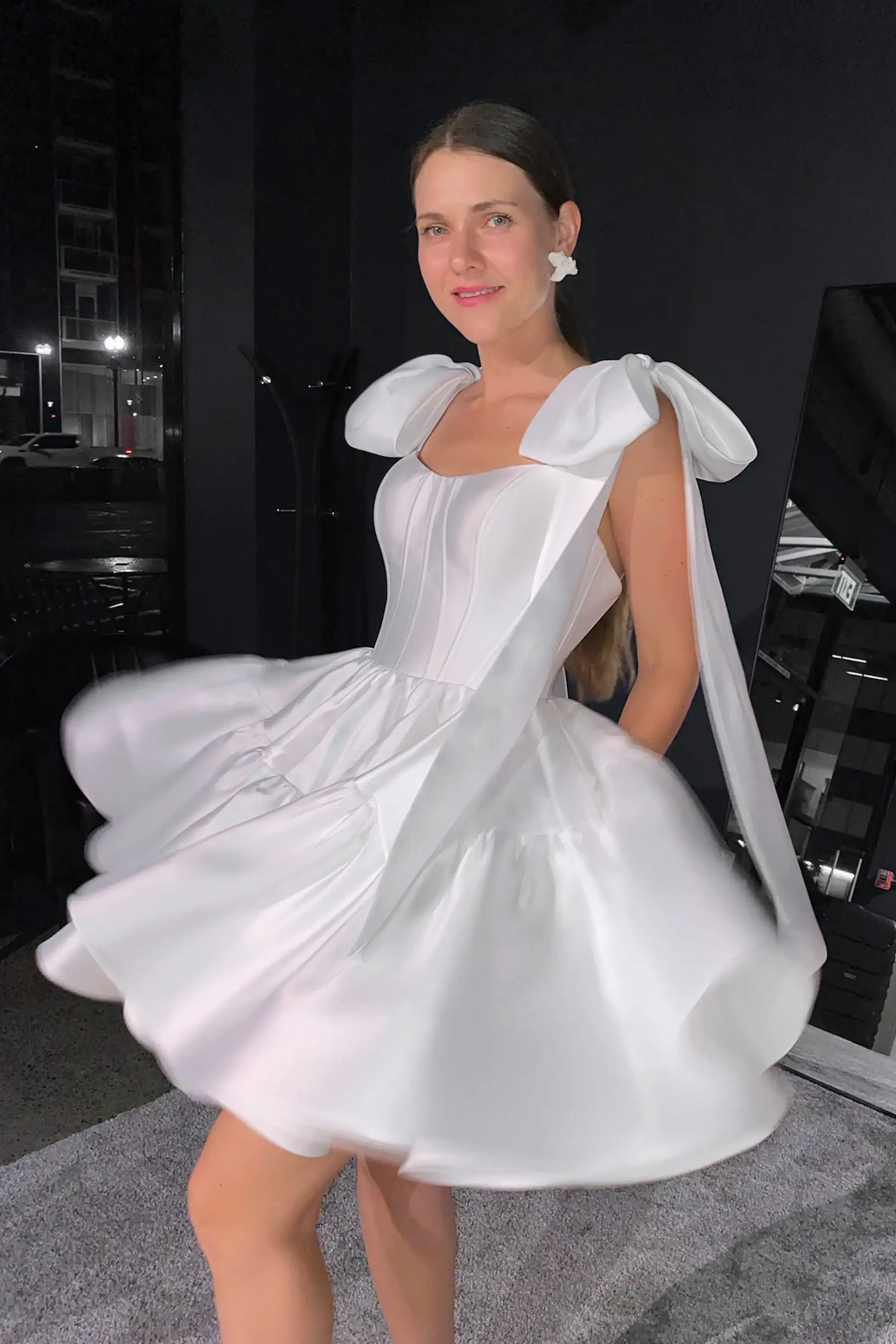 Satin Bow Straps A-line Wedding Dresses Sweetheart Backless Lace Up Pleats Ruched Evening Dress Luxury Mini Bridal Gowns 2024
Satin Bow Straps A-line Wedding Dresses Sweetheart Backless Lace Up Pleats Ruched Evening Dress Luxury Mini Bridal Gowns 2024