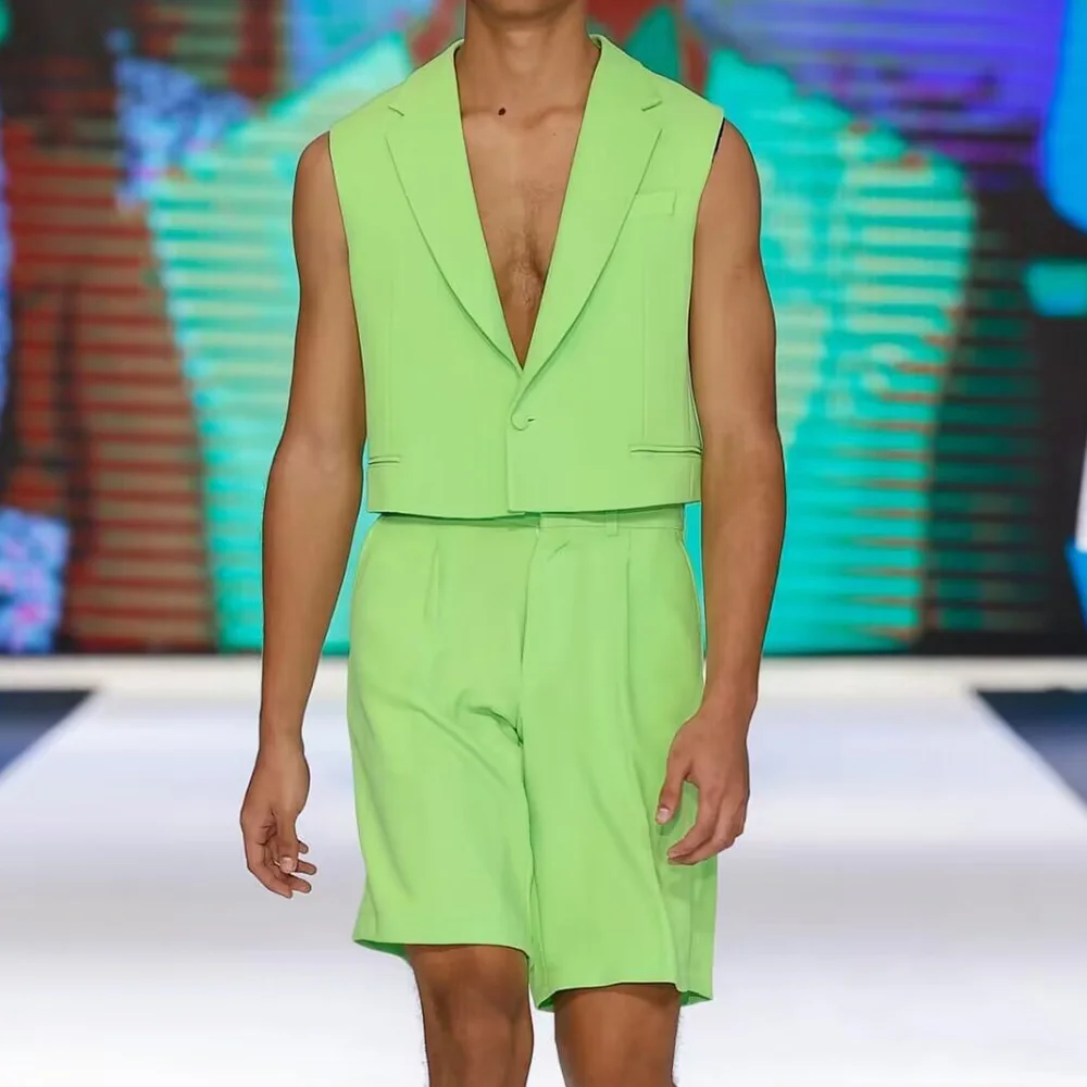 Fashion Men's Shorts Kit Notch Lapel One Button Blazer Casual Beach Outfit Slim 2 Piece Green Blazer Men Sleeveless Top+Shorts
Fashion Men's Shorts Kit Notch Lapel One Button Blazer Casual Beach Outfit Slim 2 Piece Green Blazer Men Sleeveless Top+Shorts