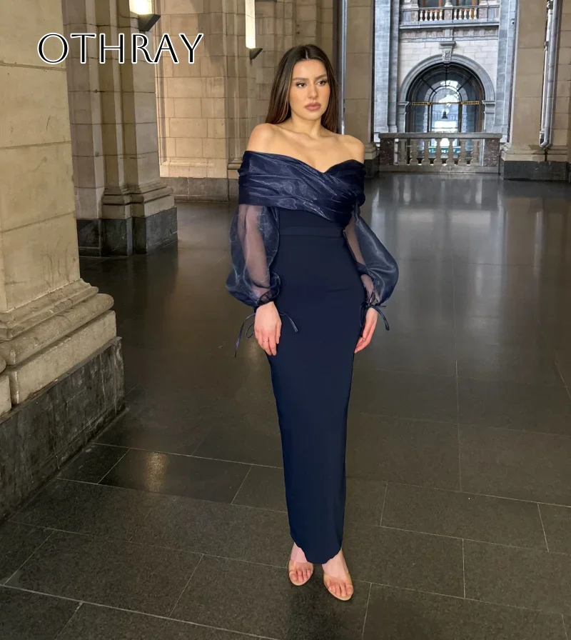 Organza Off Shoulder Long Sleeves Sheath Prom Dresses Ankle Length Back Split Customized robes de soirée
Organza Off Shoulder Long Sleeves Sheath Prom Dresses Ankle Length Back Split Customized robes de soirée