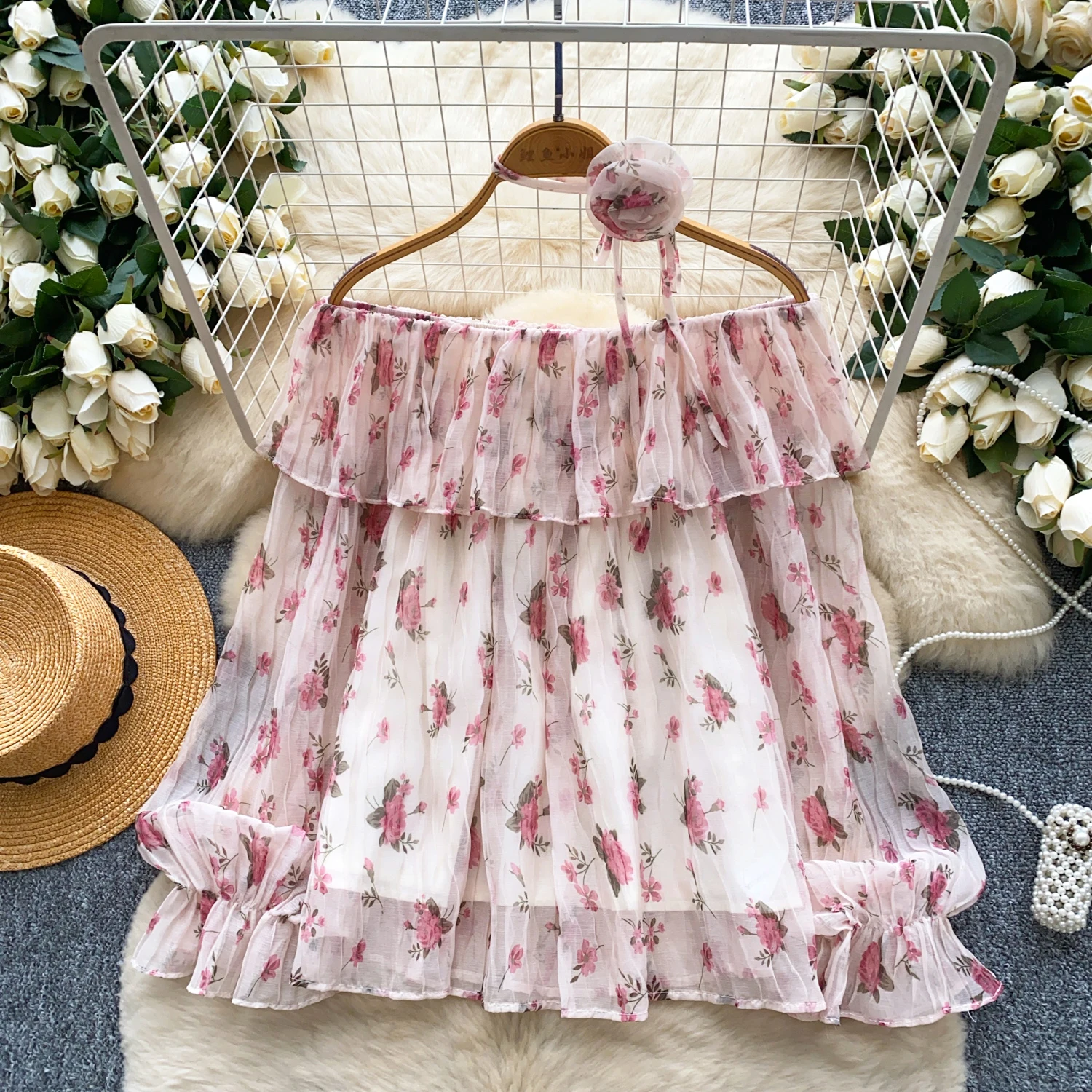 Chic Long Sleeve slash neck mesh print Elegant Fashion Sexy office lady Shirt Women Blouse autumn women clothing 
Chic Long Sleeve slash neck mesh print Elegant Fashion Sexy office lady Shirt Women Blouse autumn women clothing