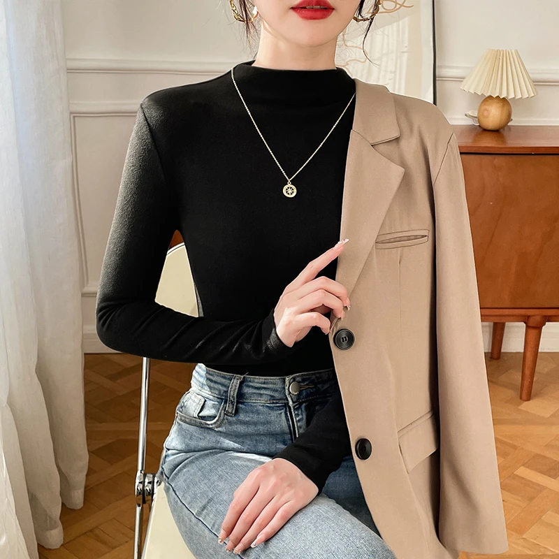 Lightweight Thermal Long Sleeve - Women's Warm Base Layer for Winter Layering
Lightweight Thermal Long Sleeve - Women's Warm Base Layer for Winter Layering