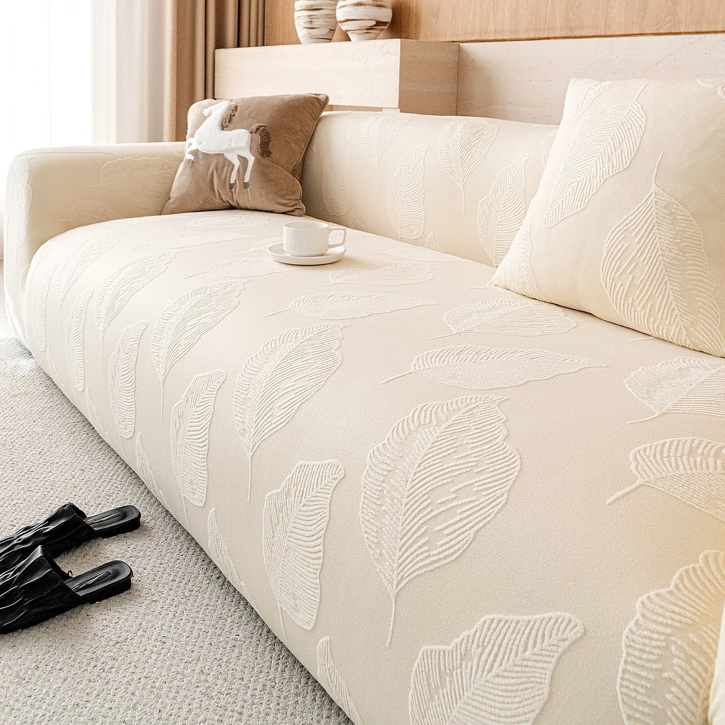 Universal Anti Cat Scratch Sofa Cover All Inclusive Non Slip Full Wrap Sofa Protector For All Season Straight Sofa
Universal Anti Cat Scratch Sofa Cover All Inclusive Non Slip Full Wrap Sofa Protector For All Season Straight Sofa
