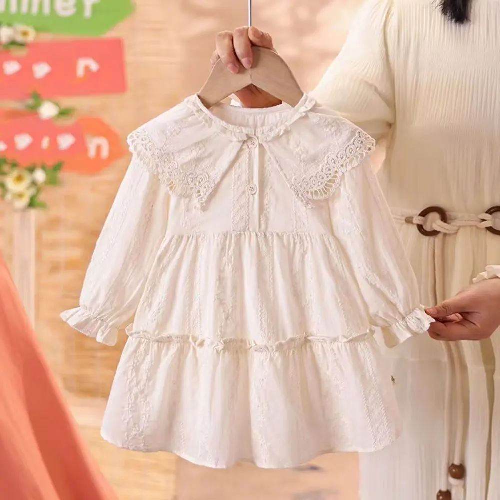 Fashion Pleated Lace Princes Dress A-line Loose Girls Long Dress Ballet Style Sweet Children Long Sleeved Dress Holiday
Fashion Pleated Lace Princes Dress A-line Loose Girls Long Dress Ballet Style Sweet Children Long Sleeved Dress Holiday