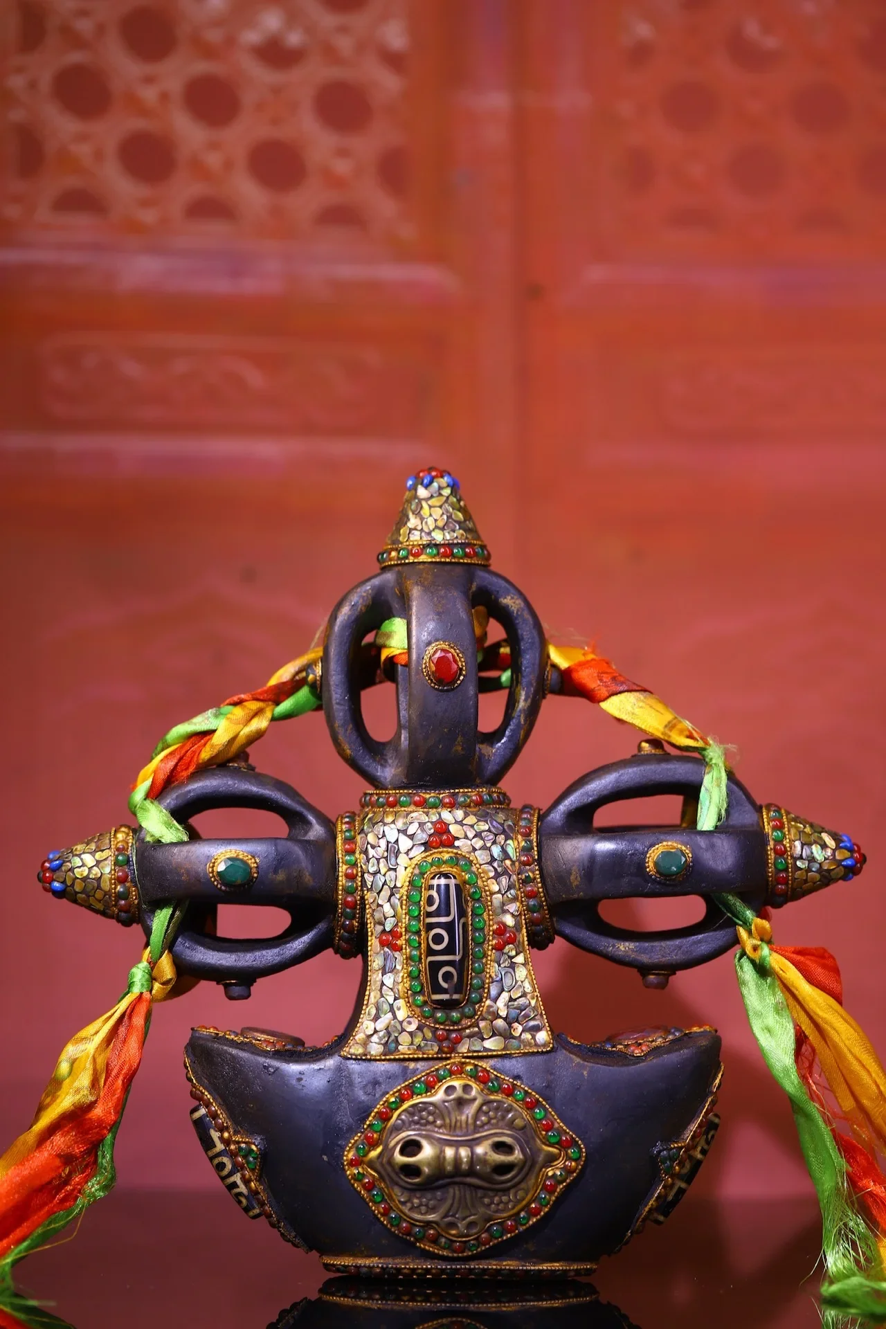 10"Tibetan Temple Collection Old Natural Meteorite Mosaic Gem gZi Beads Shell Cross Five Vajra Phurpa Amulet Dharma Town house
10"Tibetan Temple Collection Old Natural Meteorite Mosaic Gem gZi Beads Shell Cross Five Vajra Phurpa Amulet Dharma Town house