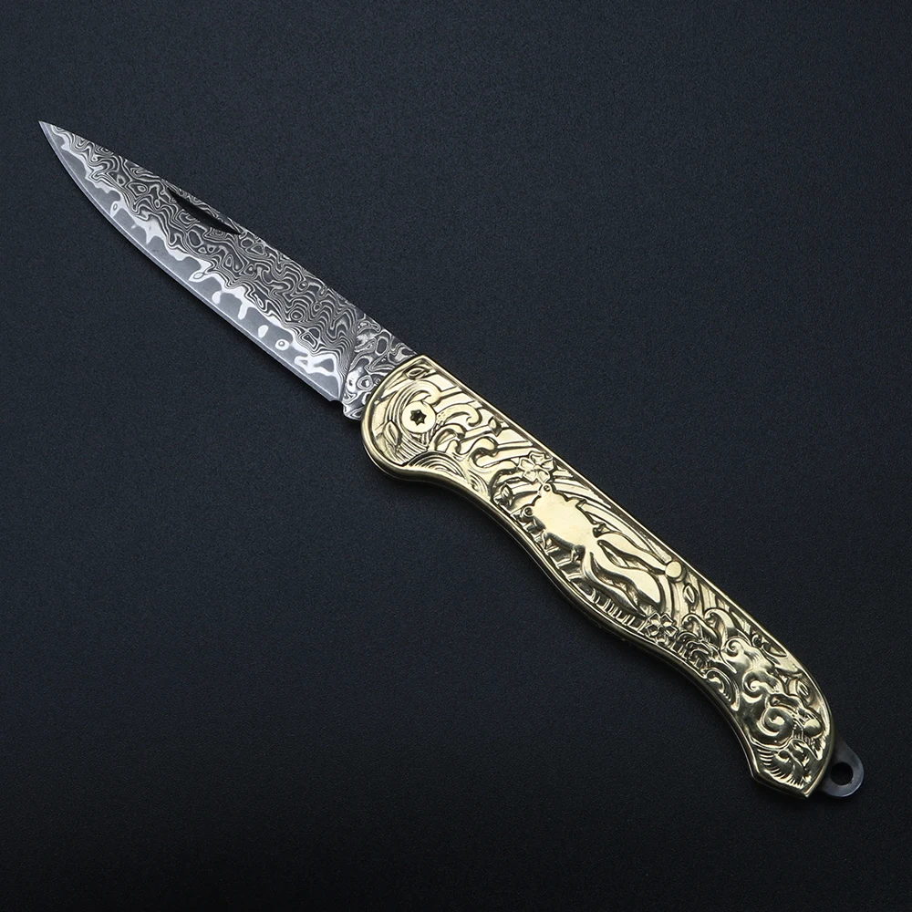 Дамасская сталь, латунная ручка, портативный карманный складной нож для путешествий, кемпинга, резки, уличный инструмент, узор золотой рыбки, праздничный подарок
Дамасская сталь, латунная ручка, портативный карманный складной нож для путешествий, кемпинга, резки, уличный инструмент, узор золотой рыбки, праздничный подарок