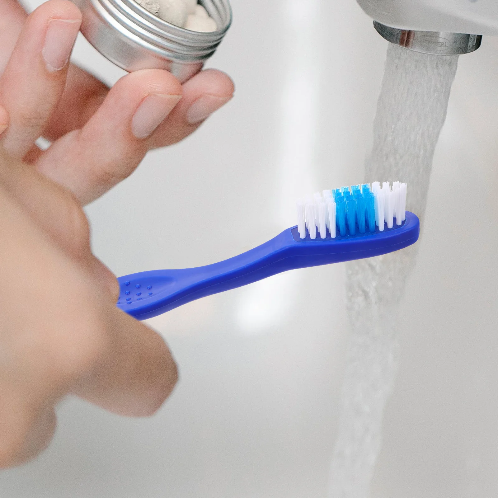 Small Anti-self-harm Toothbrush Mini Travel Toothbrushes Set Soft Prison Plastic Short Handle Child
Small Anti-self-harm Toothbrush Mini Travel Toothbrushes Set Soft Prison Plastic Short Handle Child