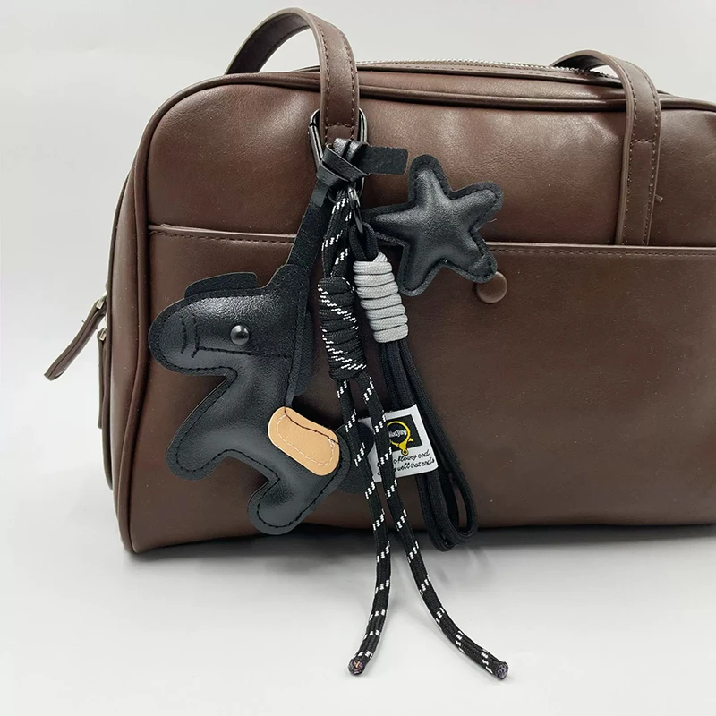 Cartoon Design Leather Pony Bag Charm PU Leather Lightweight Design Pony Keychain Hanging Rope Vintage Style Horse Bag Pendant
Cartoon Design Leather Pony Bag Charm PU Leather Lightweight Design Pony Keychain Hanging Rope Vintage Style Horse Bag Pendant