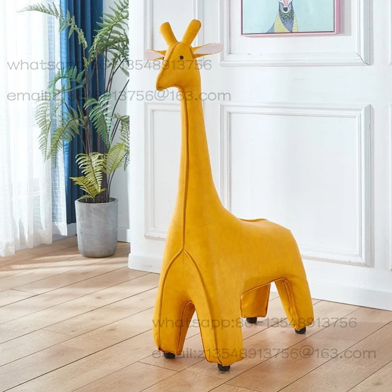 Light Luxury High-end Floor-to-ceiling Ornaments, Living Room TV Cabinet, Sofa Decoration, New Home Creative Housewarming Gift
Light Luxury High-end Floor-to-ceiling Ornaments, Living Room TV Cabinet, Sofa Decoration, New Home Creative Housewarming Gift